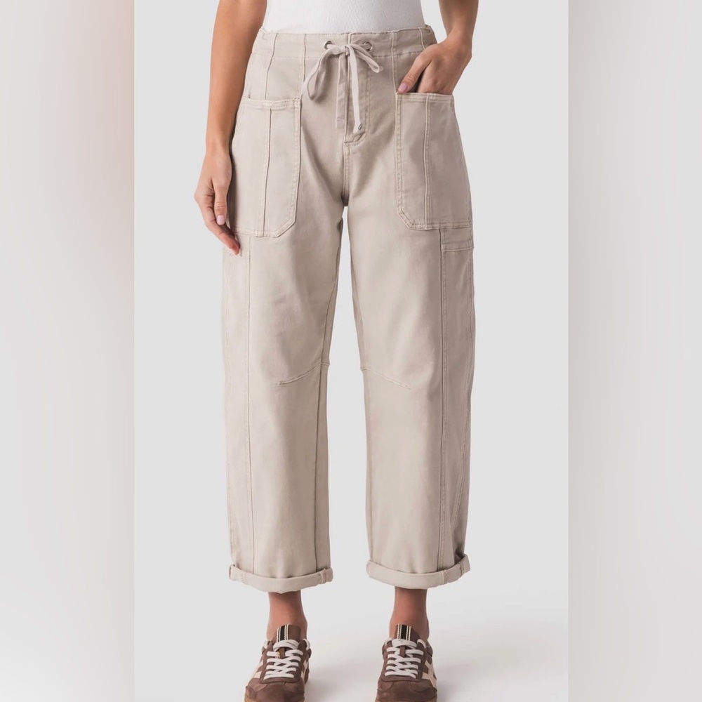 Social Threads- Risen Jeans Women’s Cargo